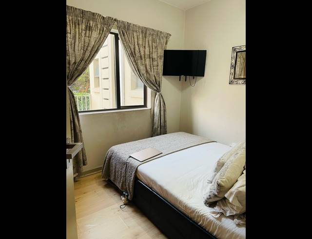 2 BEDROOM APARTMENT TO LET IN FOURWAYS